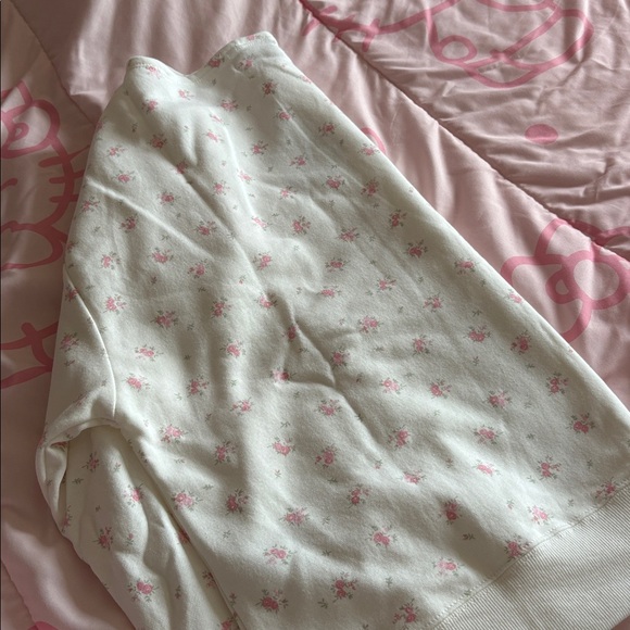 Hello Kitty Cream and Pink Floral Shirt - Picture 3 of 6